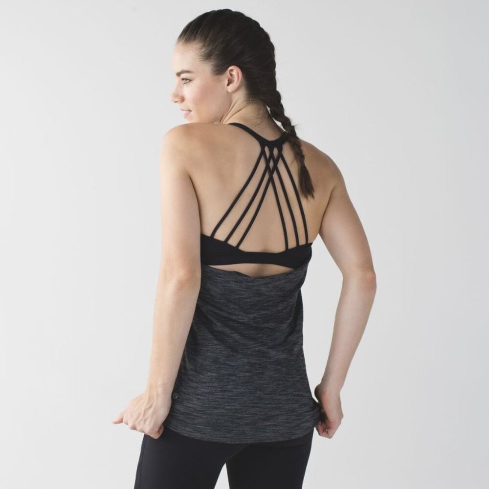 Lululemon Lighten Up Tank (sz 8)